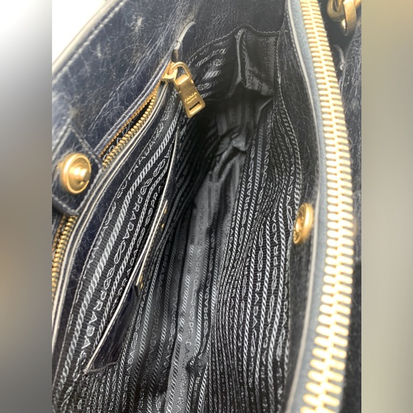 Prada Navy Blue Vitello Shine Medium 2way Shopping Tote Bag Preloved Purse - Picture 15 of 16